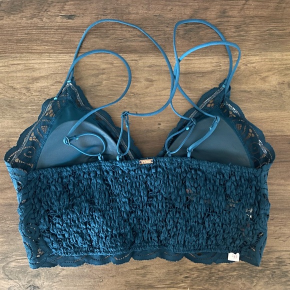 PINK Victoria's Secret Navy Knit Top and spot top - Picture 3 of 12